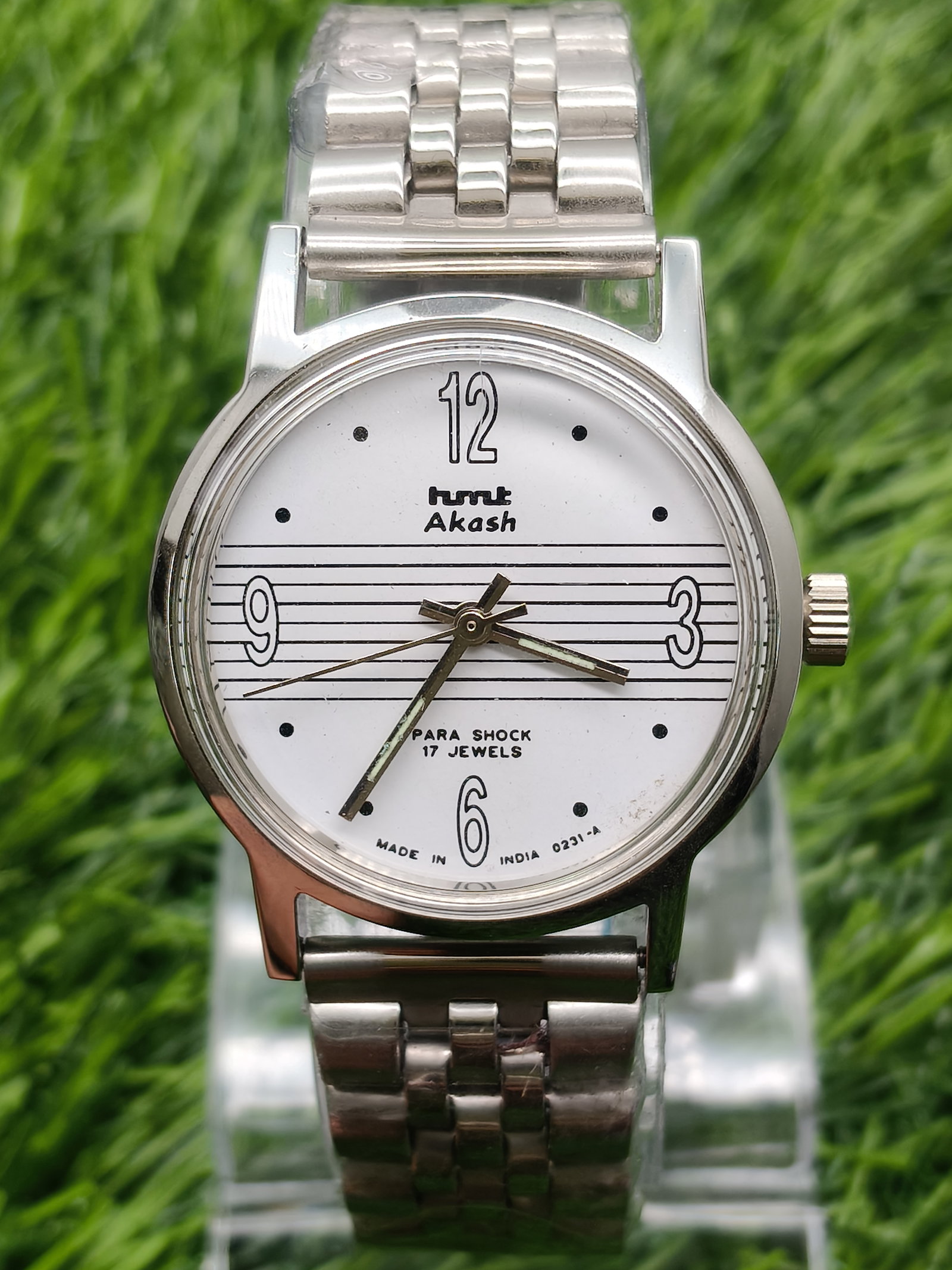HMT Akash 17 Jewels Manual Winding Wristwatch for Men | 35mm